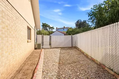 3669 S Kimbary Cir, Salt Lake City, UT 84109 - Photo 25