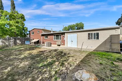 6312 S 560 E, Murray, UT 84107 - Photo 19