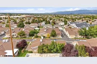 1493 W Cornerstone Dr, South Jordan, UT 84095 - Photo 41