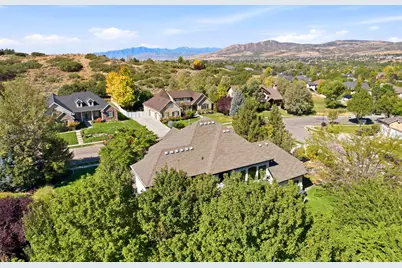 515 S Silver Ln E, Alpine, UT 84004 - Photo 95