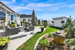 6079 W Teton Vlg Dr, Herriman, UT 84096 - Photo 5