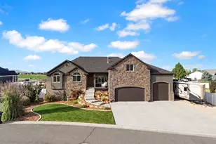 4863 Jacquelyn Park Ln, Taylor, UT 84401 - Photo 1