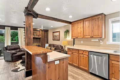 1185 E Cottonwood Dr #61, Sandy, UT 84094 - Photo 11