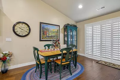 482 Hyde Park Ln, Kaysville, UT 84037 - Photo 9