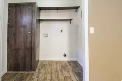 7465 E Brush Creek Rd, Jensen, UT 84035 - Photo 9