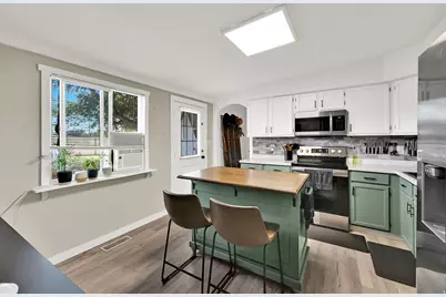 217 W 1425 N, Sunset, UT 84015 - Photo 11