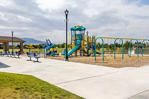 413 S 1250 E, Hyrum, UT 84319 - Photo 19