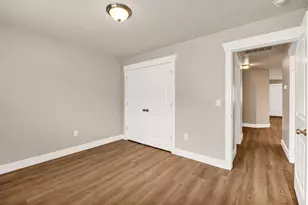 413 S 1250 E, Hyrum, UT 84319 - Photo 7