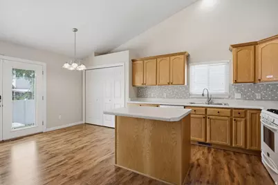 271 W 1825 N, North Ogden, UT 84414 - Photo 11
