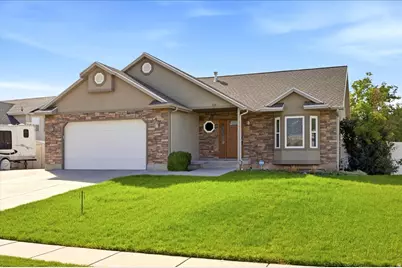 271 W 1825 N, North Ogden, UT 84414 - Photo 3