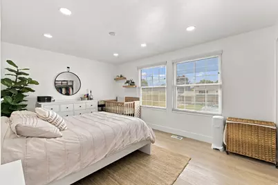 364 W Harvard Dr #B, Midvale, UT 84047 - Photo 15