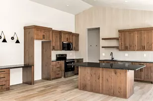 642 E 250 N, Providence, UT 84332 - Photo 7