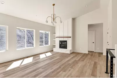 642 E 250 N, Providence, UT 84332 - Photo 13