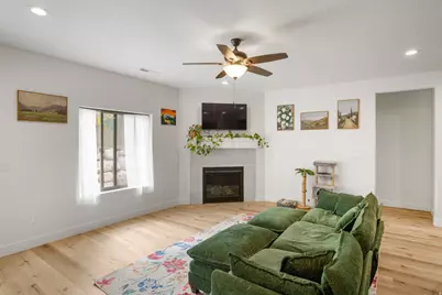 1121 S Cedar Knolls Dr #12, Cedar City, UT 84720 - Photo 5