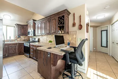 60 W 1060 St N, Hurricane, UT 84737 - Photo 9