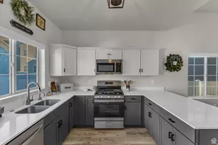 1729 S Haven Parkway, West Haven, UT 84401 - Photo 21