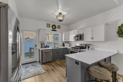 1729 S Haven Pkwy, West Haven, UT 84401 - Photo 19