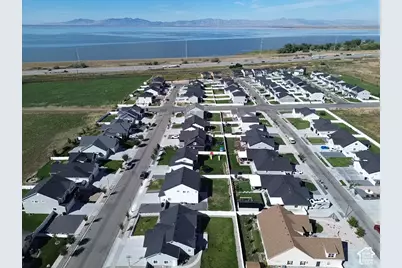 142 W 825 S, Willard, UT 84340 - Photo 35