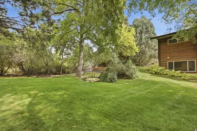 95 N 380 E, Smithfield, UT 84335 - Photo 41