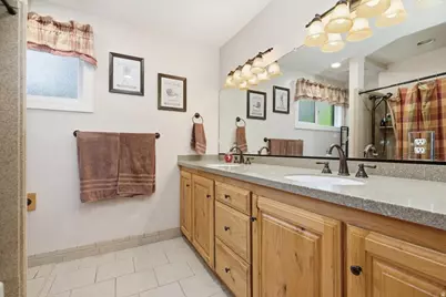 95 N 380 E, Smithfield, UT 84335 - Photo 21
