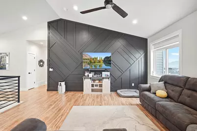 475 N 900 E, Hyde Park, UT 84318 - Photo 11