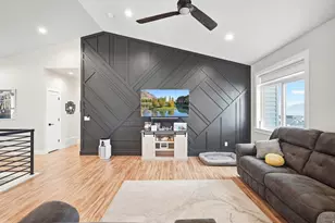 475 N 900 E, Hyde Park, UT 84318 - Photo 11