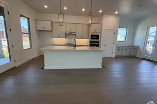 7257 W Terraine Rd, West Jordan, UT 84081 - Photo 3