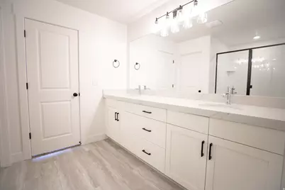 487 E 590 N #46, Salem, UT 84653 - Photo 7