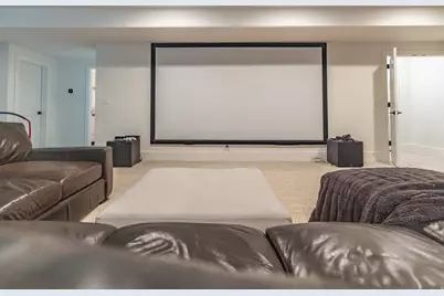 2520 E Evergreen Ave, Salt Lake City, UT 84109 - Photo 25