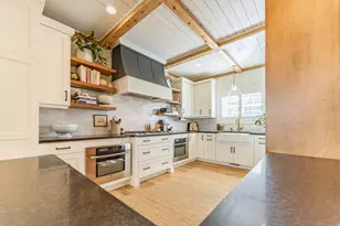 2520 E Evergreen Ave, Salt Lake City, UT 84109 - Photo 9