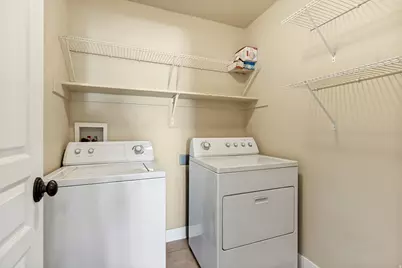 3075 S Crews Ct, West Valley, UT 84120 - Photo 21