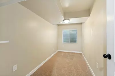 3075 S Crews Ct, West Valley, UT 84120 - Photo 13