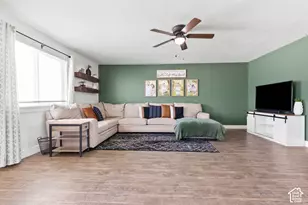 886 S Cambridge Cir E, Tooele, UT 84074 - Photo 5