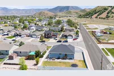 886 S Cambridge Cir E, Tooele, UT 84074 - Photo 39