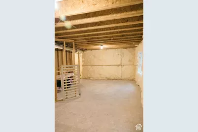 1529 W Skyline Dr, Saratoga Springs, UT 84045 - Photo 31