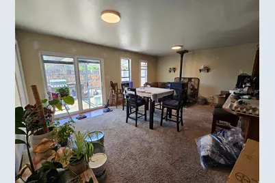 25 W Park Cir, Vernal, UT 84078 - Photo 9