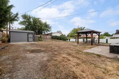 97 W Lester Ave, Murray, UT 84107 - Photo 17