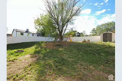 3251 W 5720 S, Taylorsville, UT 84129 - Photo 29