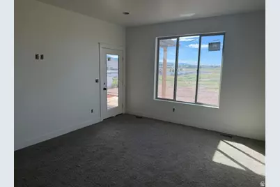 3633 W 2800 S, West Haven, UT 84401 - Photo 5