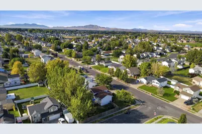 1598 N 2530 W, Clinton, UT 84015 - Photo 41