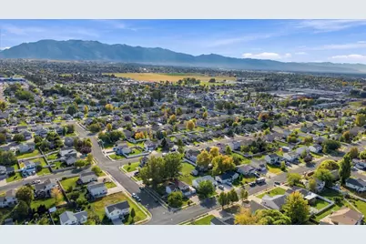 1598 N 2530 W, Clinton, UT 84015 - Photo 37