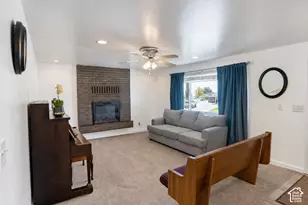 235 S 900 E, Kaysville, UT 84037 - Photo 5