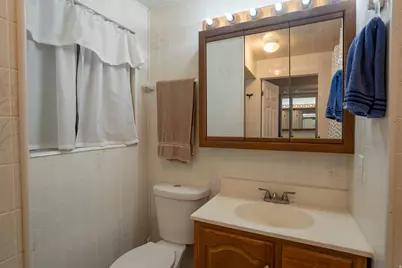 235 S 900 E, Kaysville, UT 84037 - Photo 11