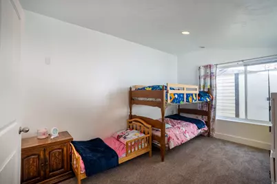 235 S 900 E, Kaysville, UT 84037 - Photo 15