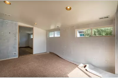 235 S 900 E, Kaysville, UT 84037 - Photo 23