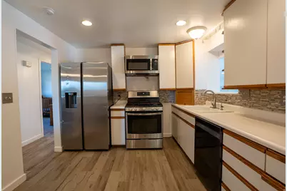 235 S 900 E, Kaysville, UT 84037 - Photo 5