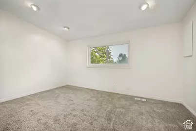 1346 Marilyn Dr, Syracuse, UT 84075 - Photo 17