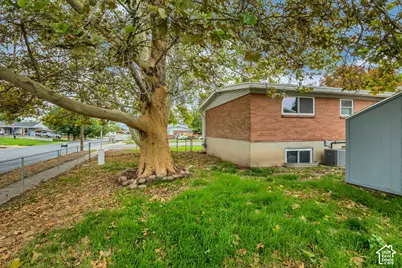 1346 Marilyn Dr, Syracuse, UT 84075 - Photo 23