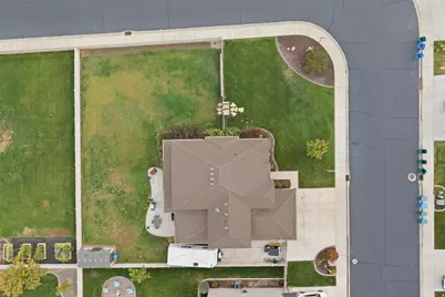 2089 S Bullrush Pkwy, Lehi, UT 84043 - Photo 35