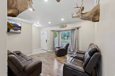 160 S 100 W, Mona, UT 84645 - Photo 7